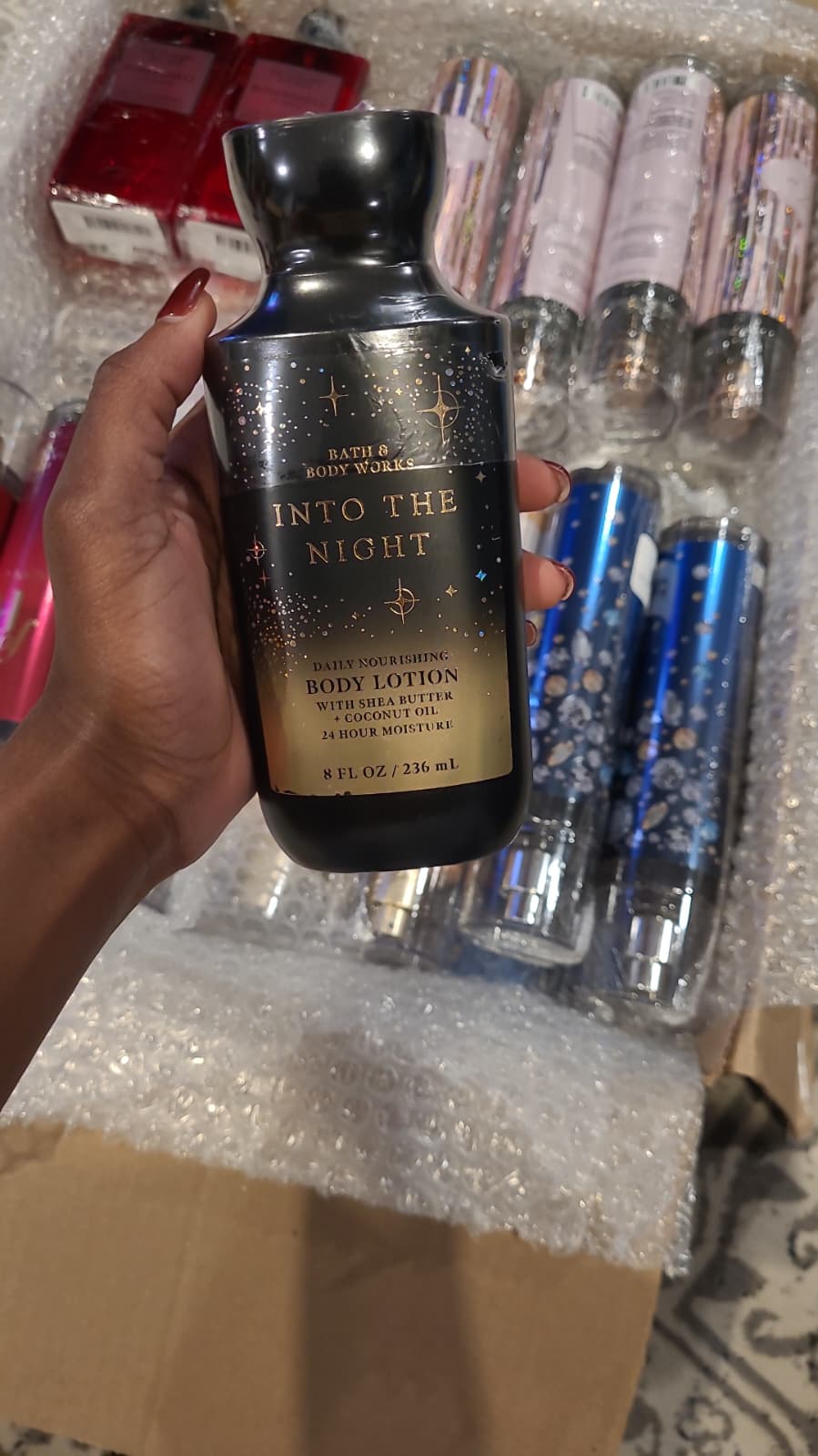 Bath & Body Works Into The Night Lotion 236ml