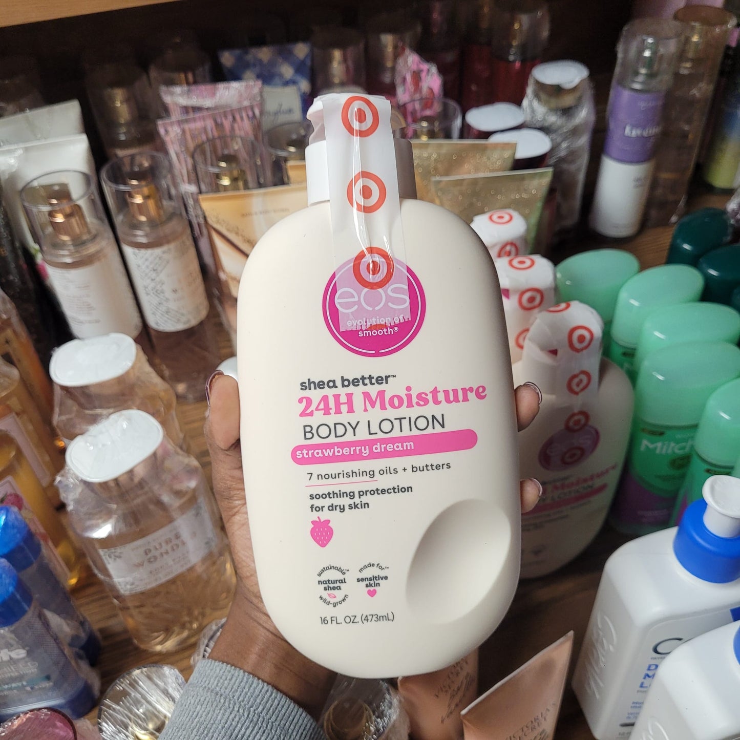 eos Strawberry Dream Lotion (473ml)
