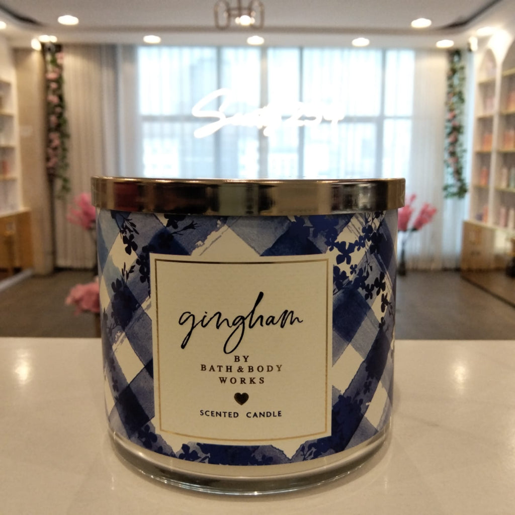 Bath & Body Works Gingham 3-Wick Candle 411g / 14.5 oz