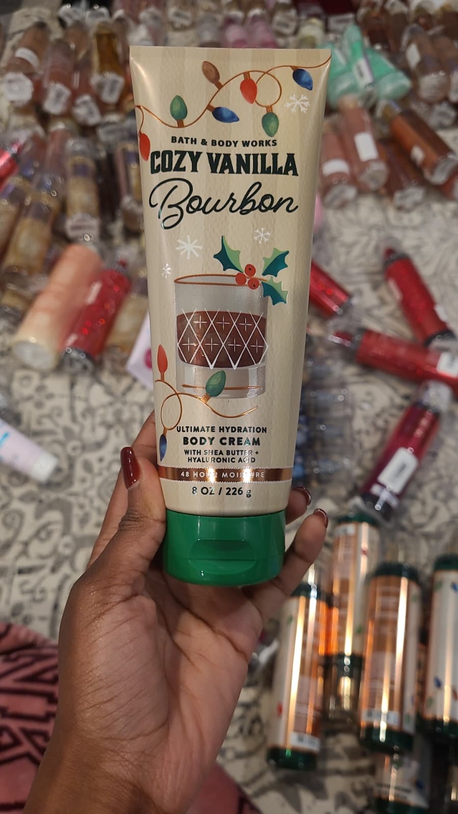 Bath & Body Works Cozy Vanilla Bourbon Body Cream 226 g