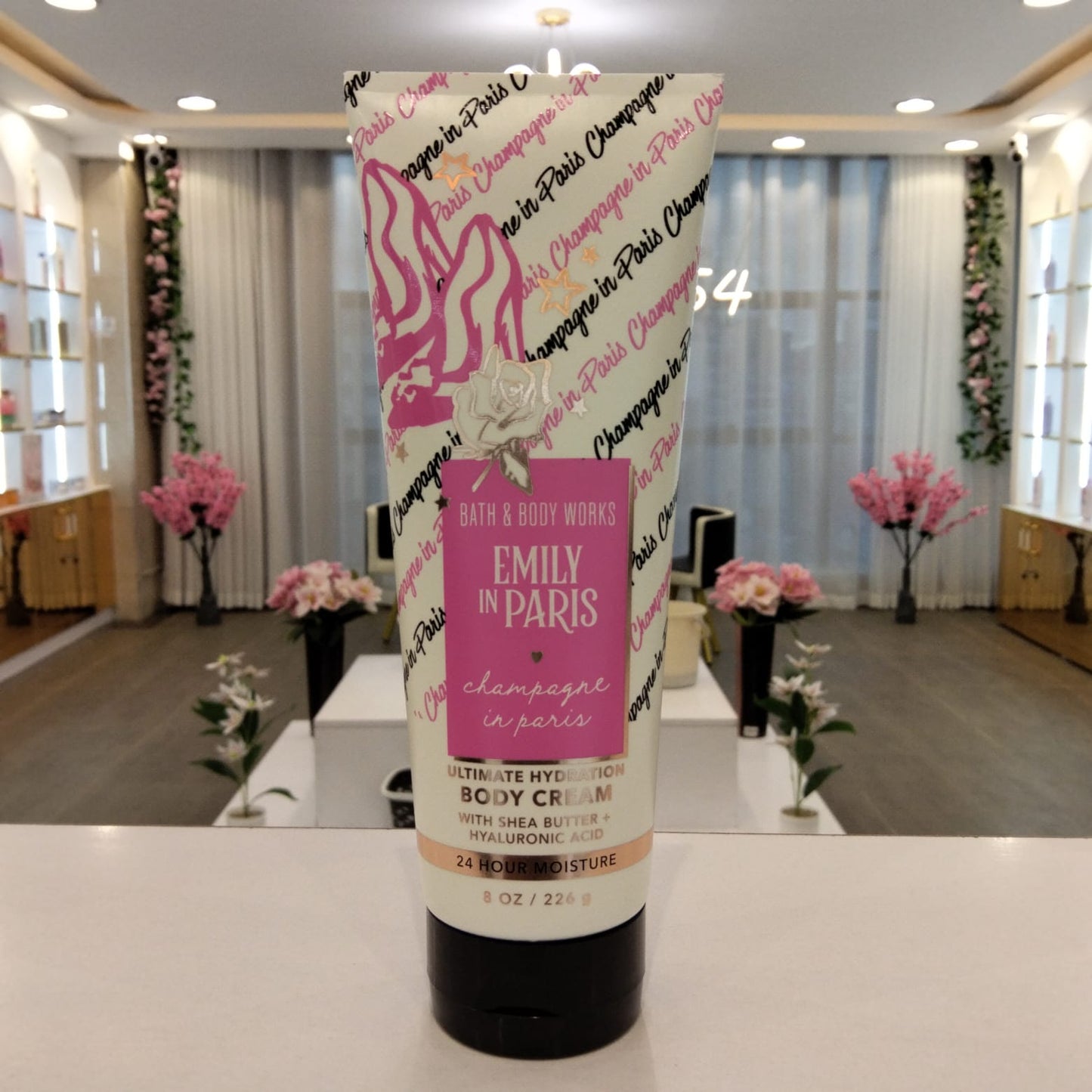 Bath & Body Works Emily in Paris - (Champagne In Paris) Ultimate Hydration Body Cream 226g