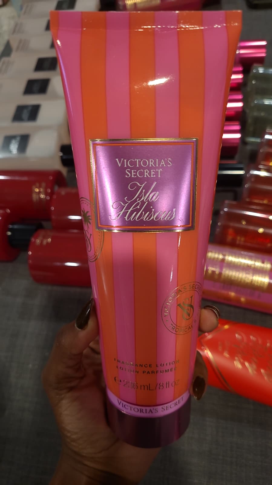 Victoria’s Secret Isla Hibiscus Fragrance Lotion 236ml