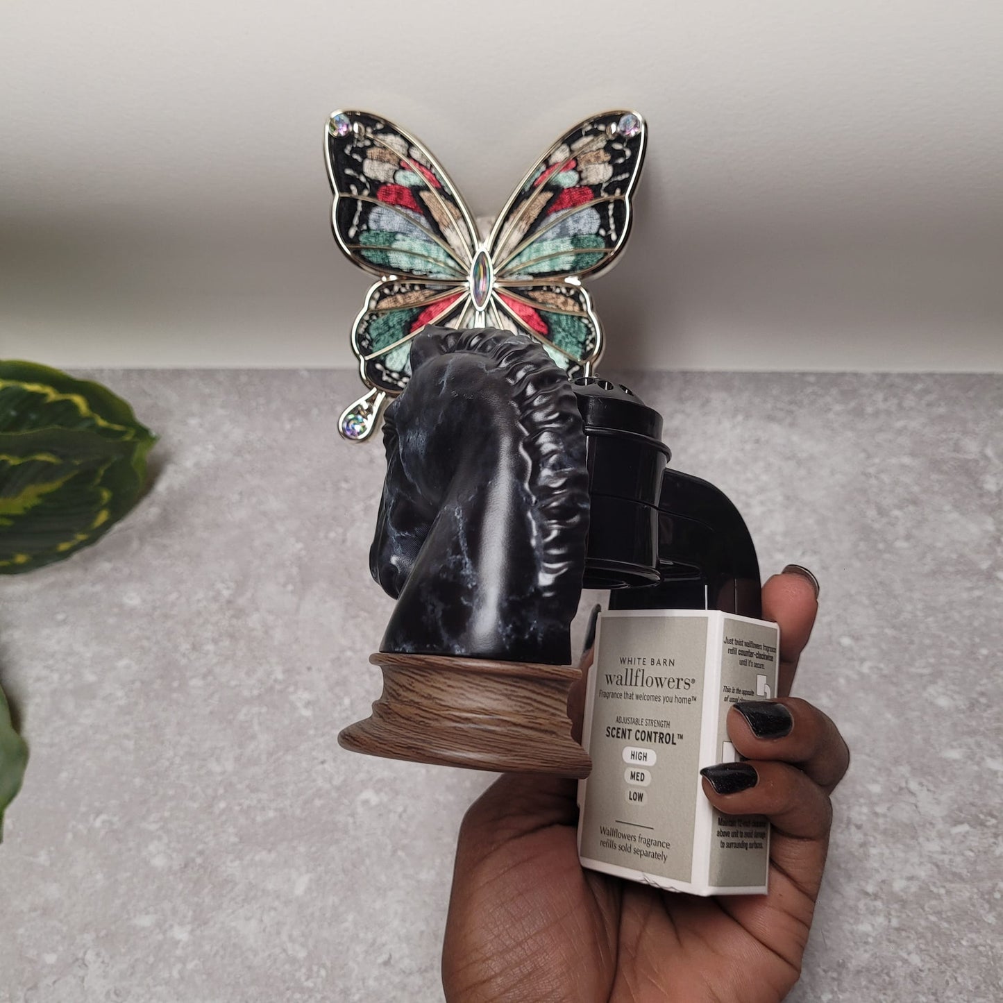 Bath Body Works Horse Décor Wallflower Plug