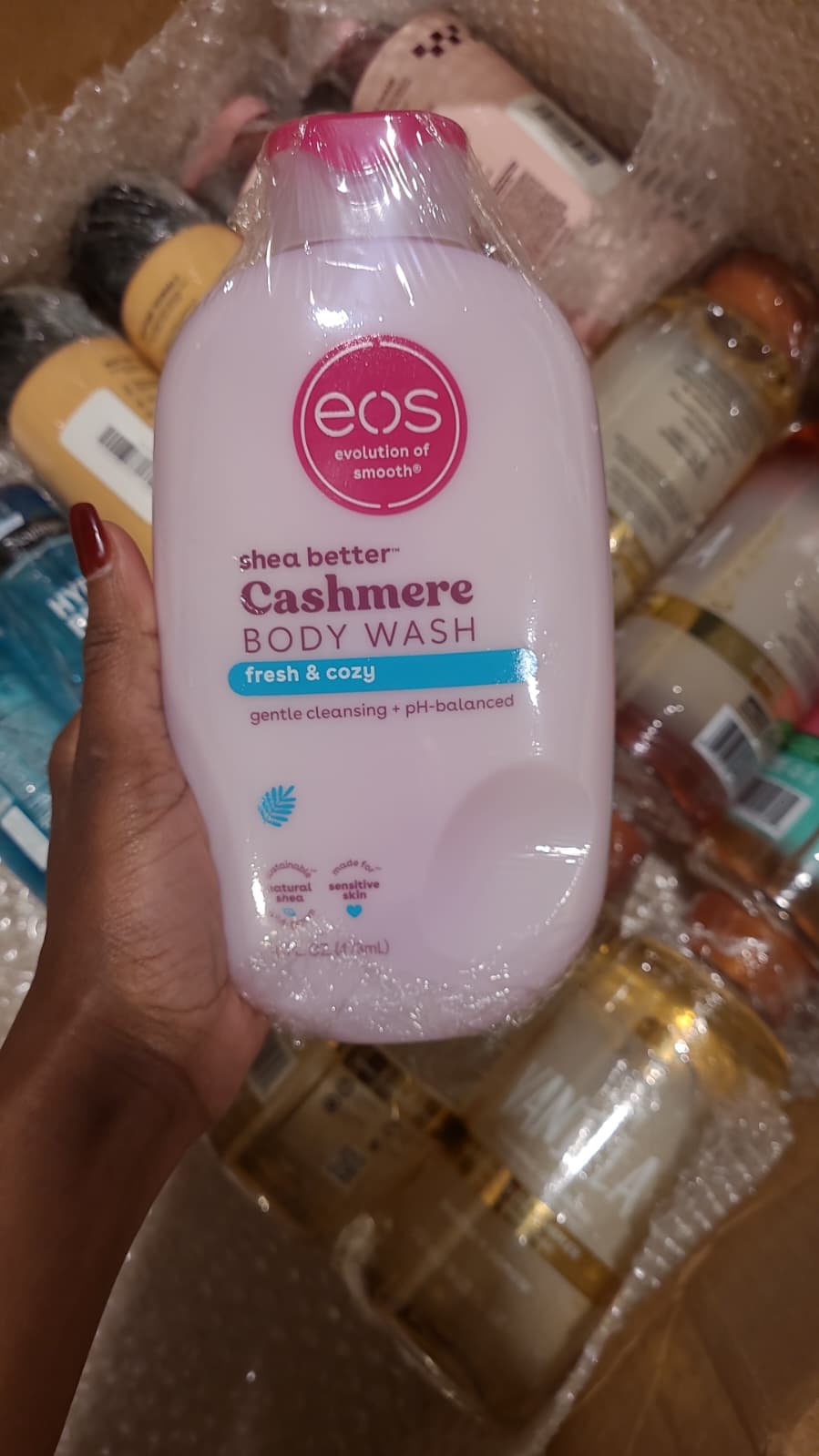 eos Shea Better Cashmere Body Wash – Fresh & Cozy (473 ml)