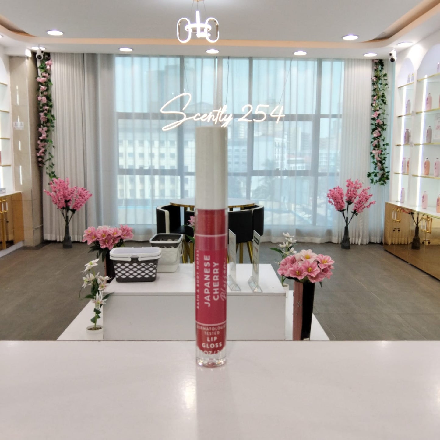 Bath & Body Works Japanese Cherry Blossom Lip Gloss 3.1g