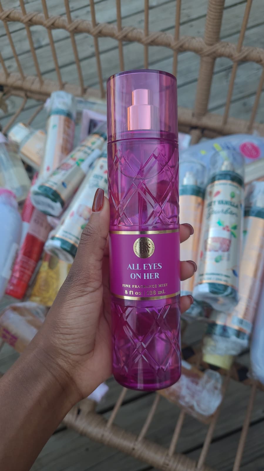 Bath & Body Works All Eyes On Her Mist 236ml