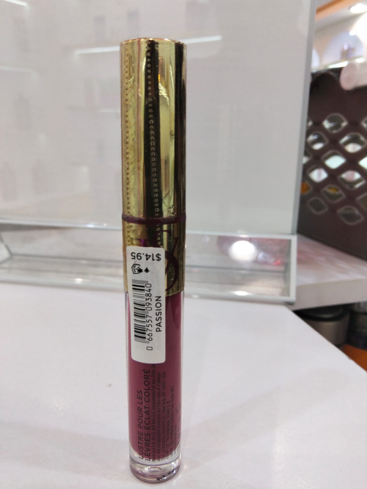 Victoria’s Secret Color Shine Lip Gloss – Passion